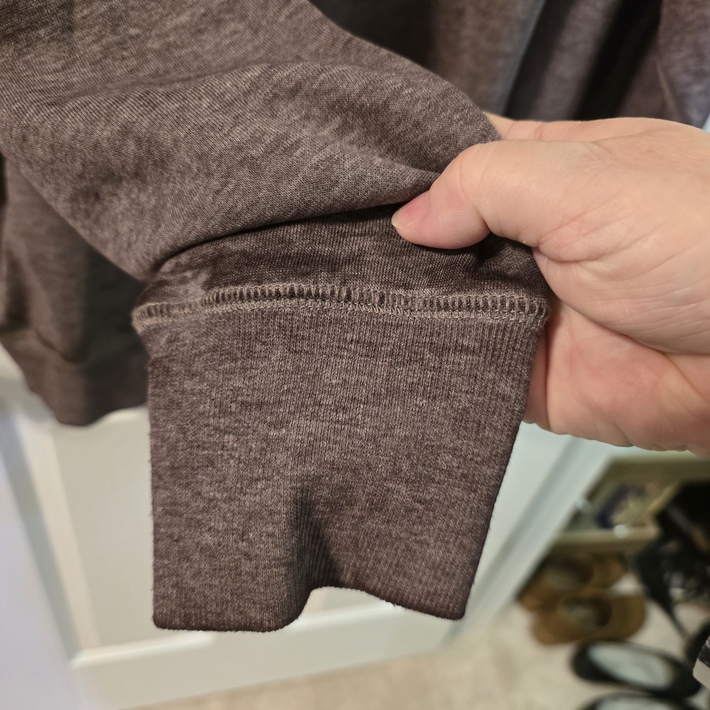 Joci & I Lattice-Front Mauve Heathered Sweatshirt - Picture 5 of 7